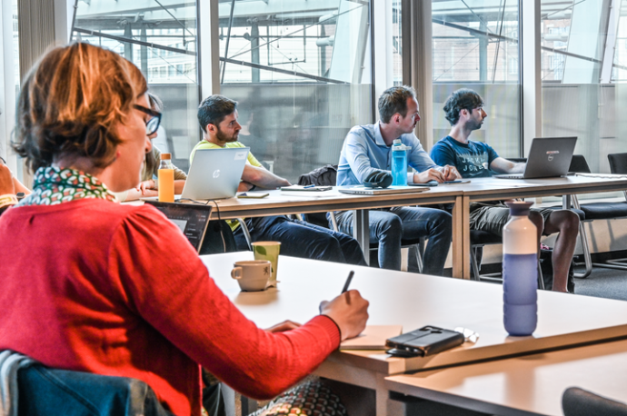 deelnemers in een opleiding